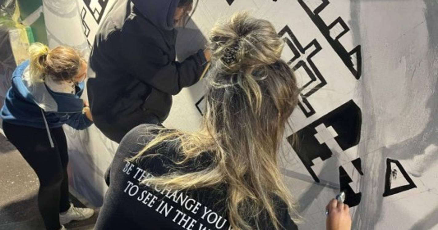 Artistas de seis países criam ‘Mural de Erasmus’ no Funchal