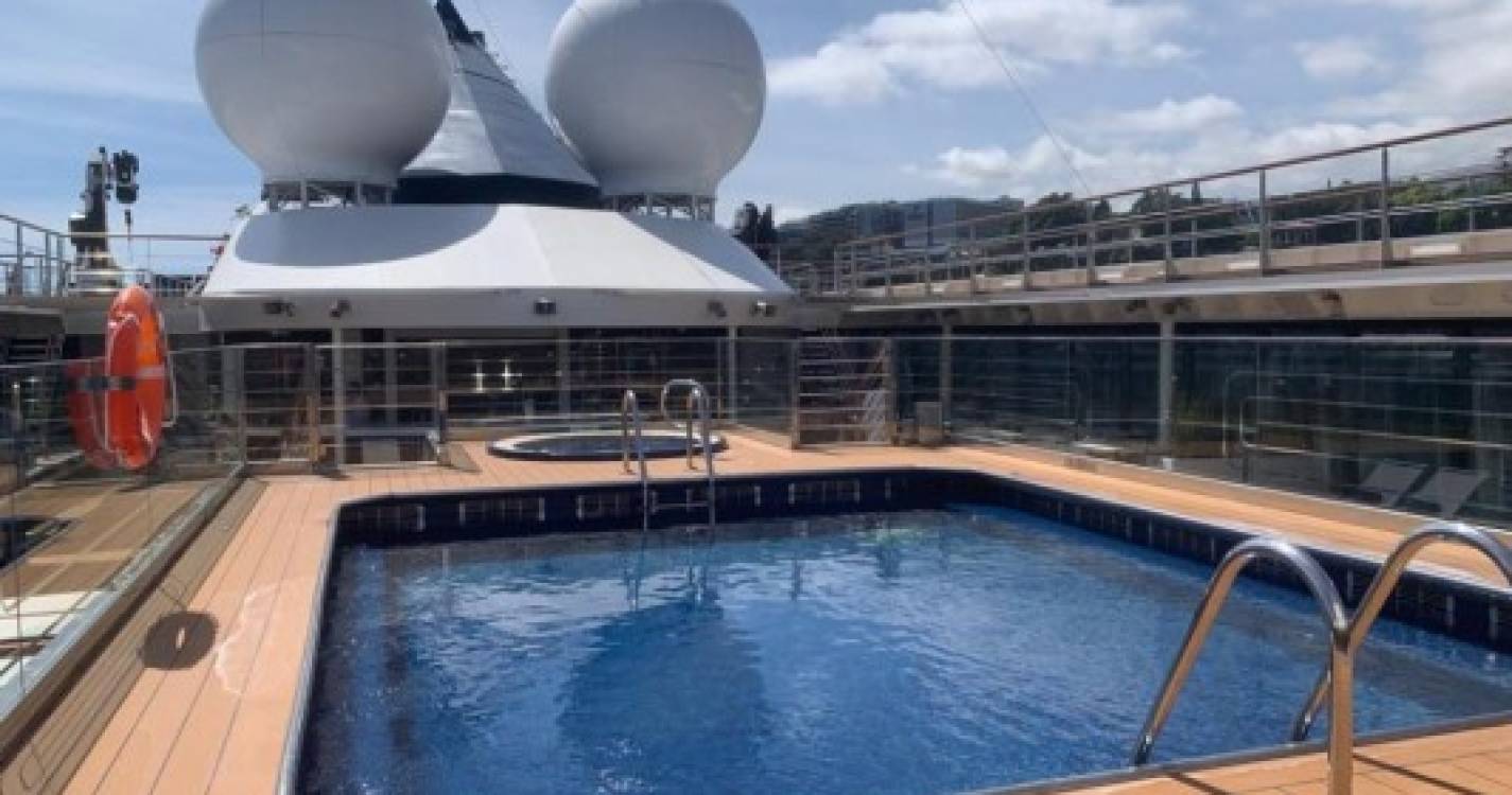 O luxo dos mares ‘World Traveller’ em estreia na Madeira