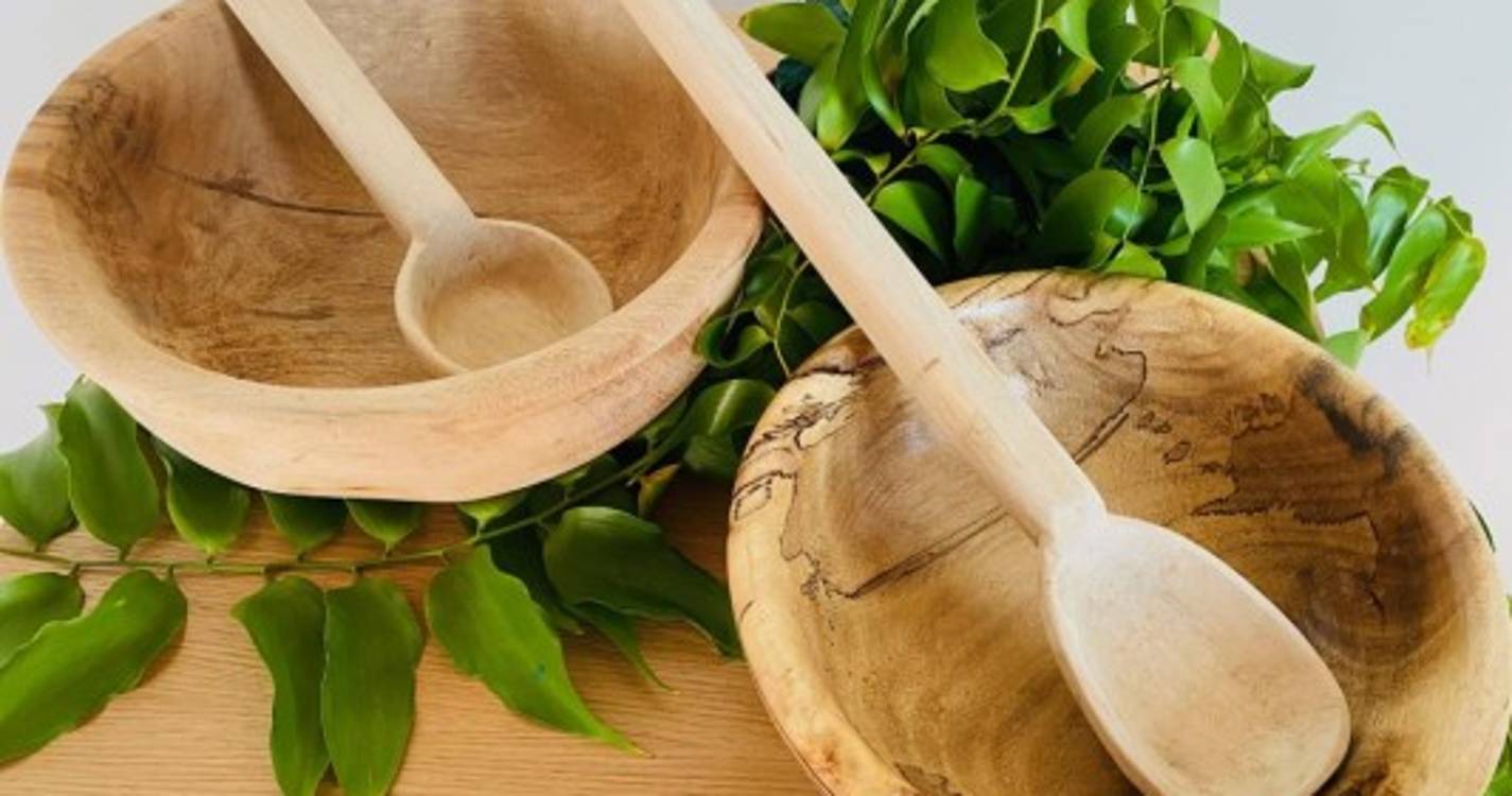 Campanário: Adriano Pestana expõe no Espaço do Artesão (com fotos)