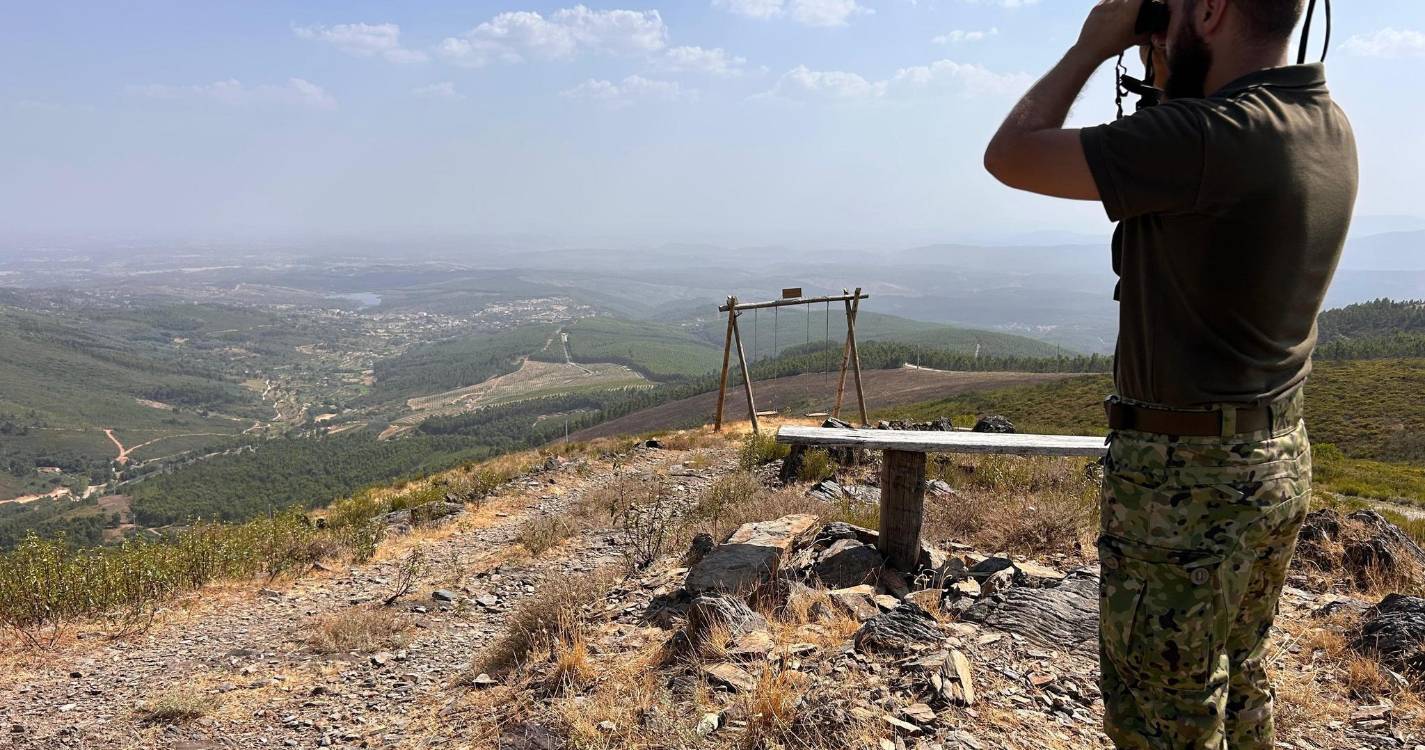 Incêndios: Mais de 190 militares da Marinha apoiam combate aos fogos desde maio
