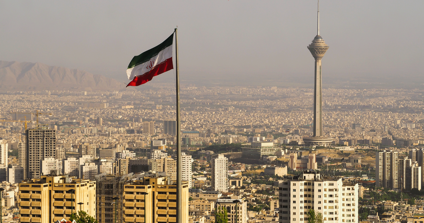 Irão executou pelo menos 1.000 condenados desde o início do ano