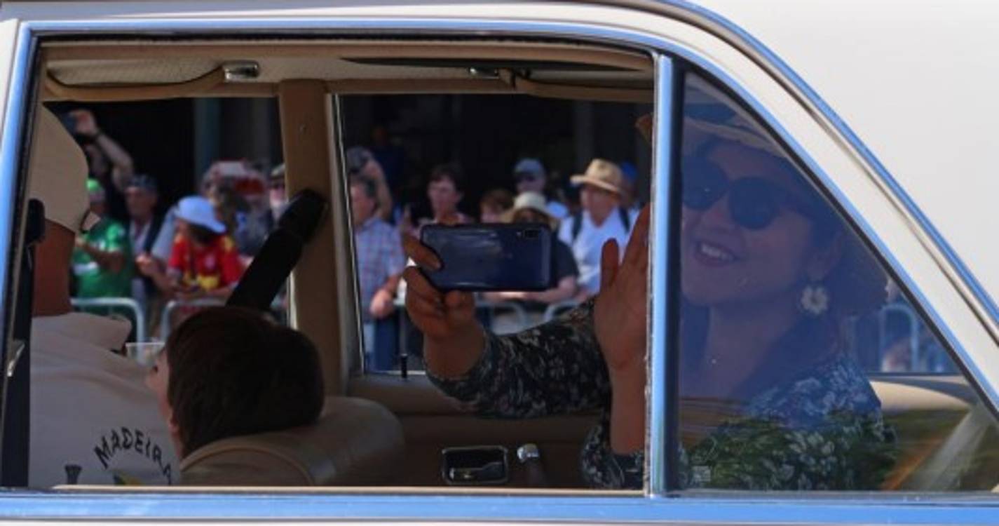 Imagens mostram animação e clássicos que lotaram a Avenida do Mar