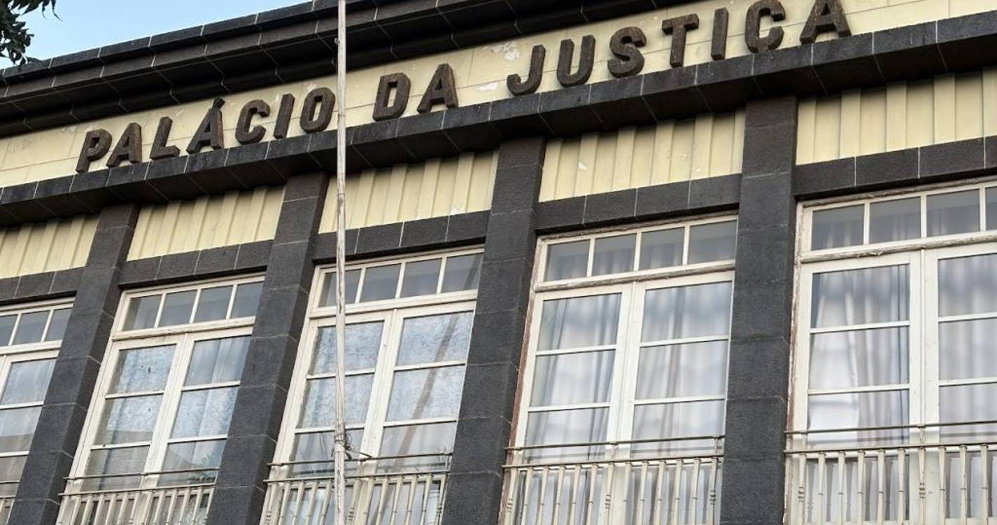 Dois portugueses e um marroquino detidos em Cabo Verde por tráfico e lavagem de capitais