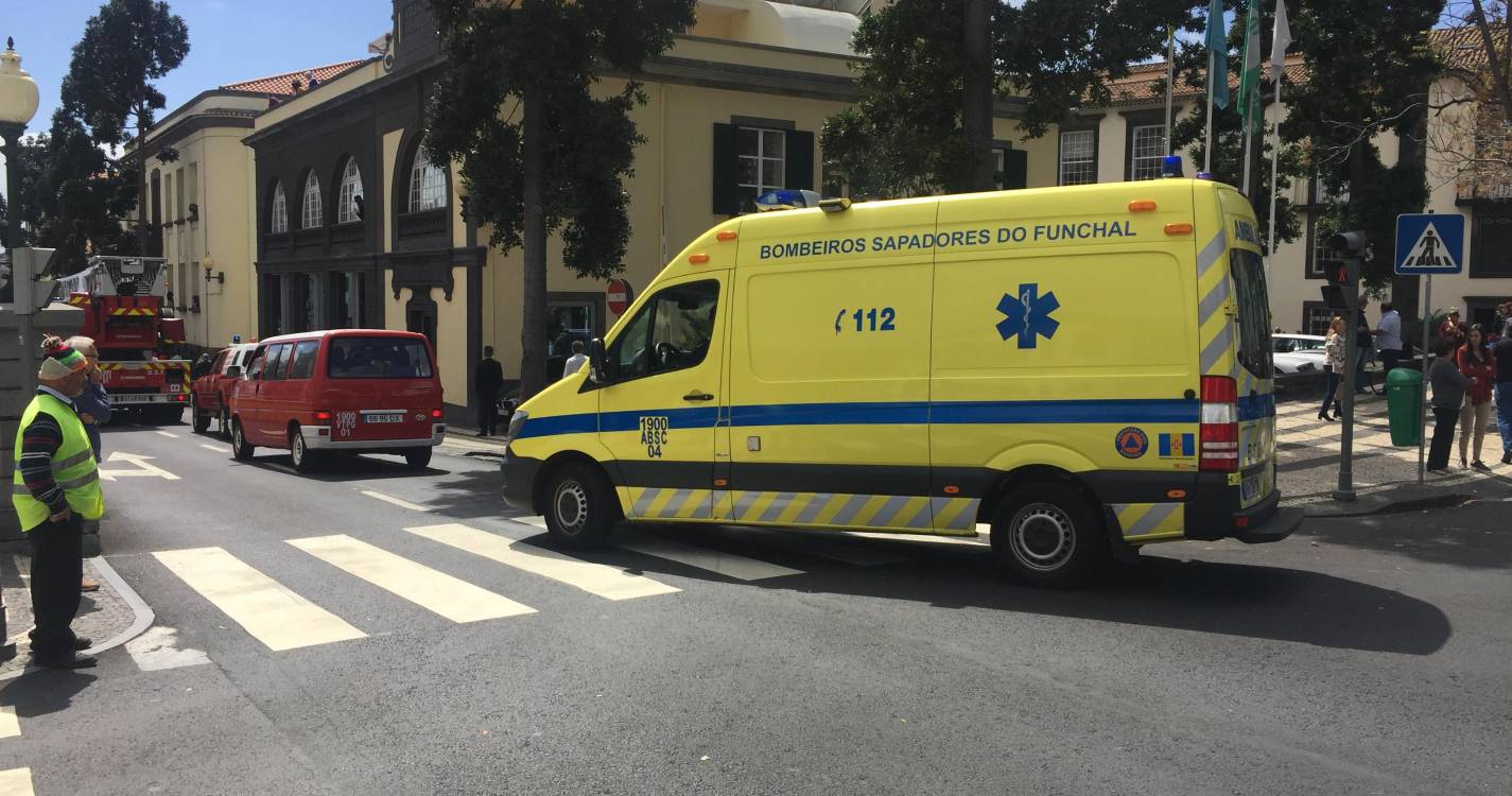 Idoso sofre doença súbita no interior de padaria em São Martinho