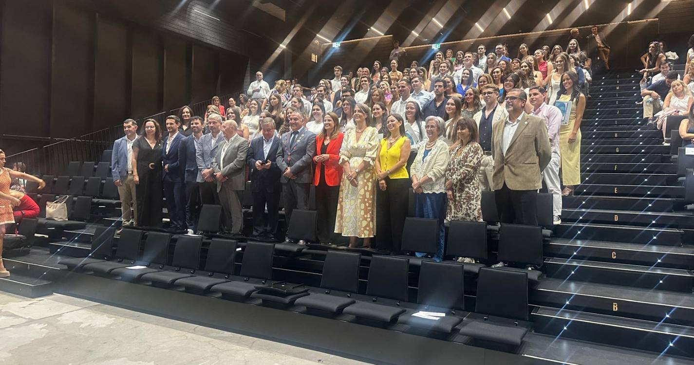 “O que distingue o enfermeiro nenhuma máquina pode replicar” diz governante