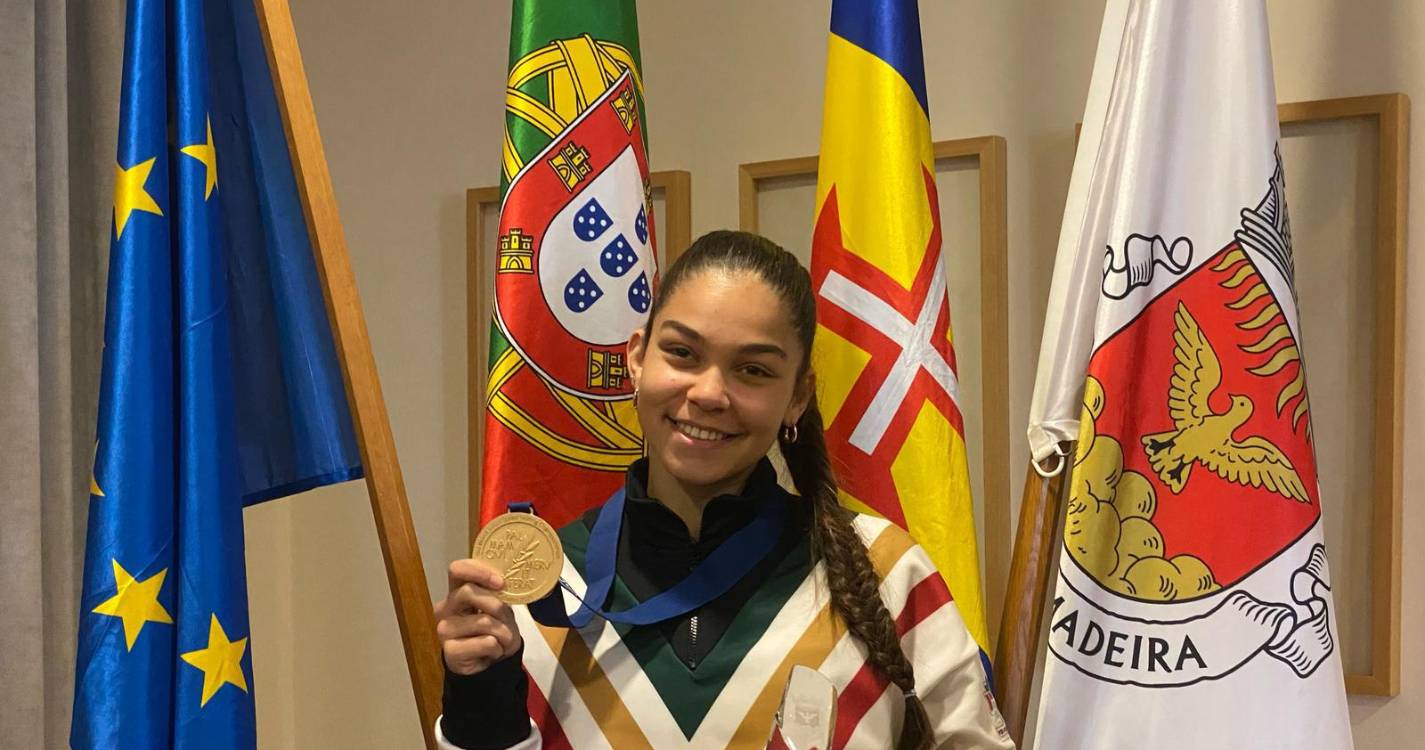 Jéssica Rodrigues recebida na Câmara da Calheta