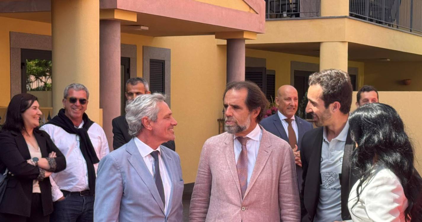 Albuquerque desvaloriza críticas do Chega e reforça aposta no exercício físico