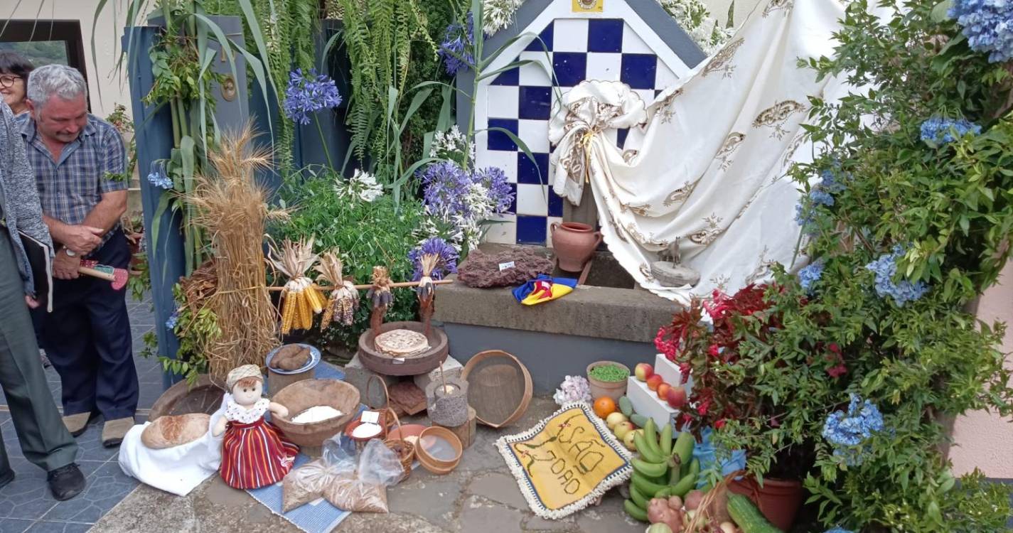Fontanários em São Roque do Faial ‘vestidos’ a rigor para o São João