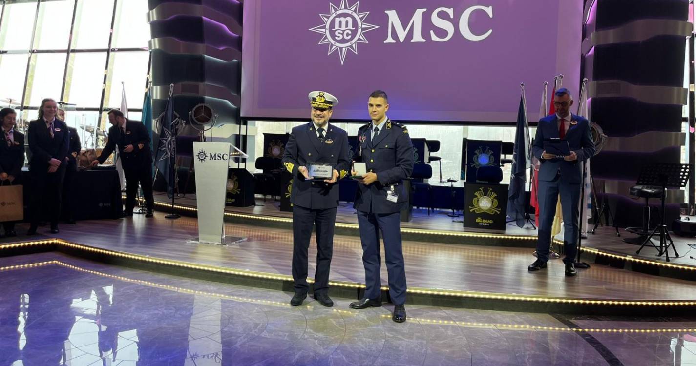 Veja como foi a tradicional troca de placas a bordo do MSC Euribia (com fotos)