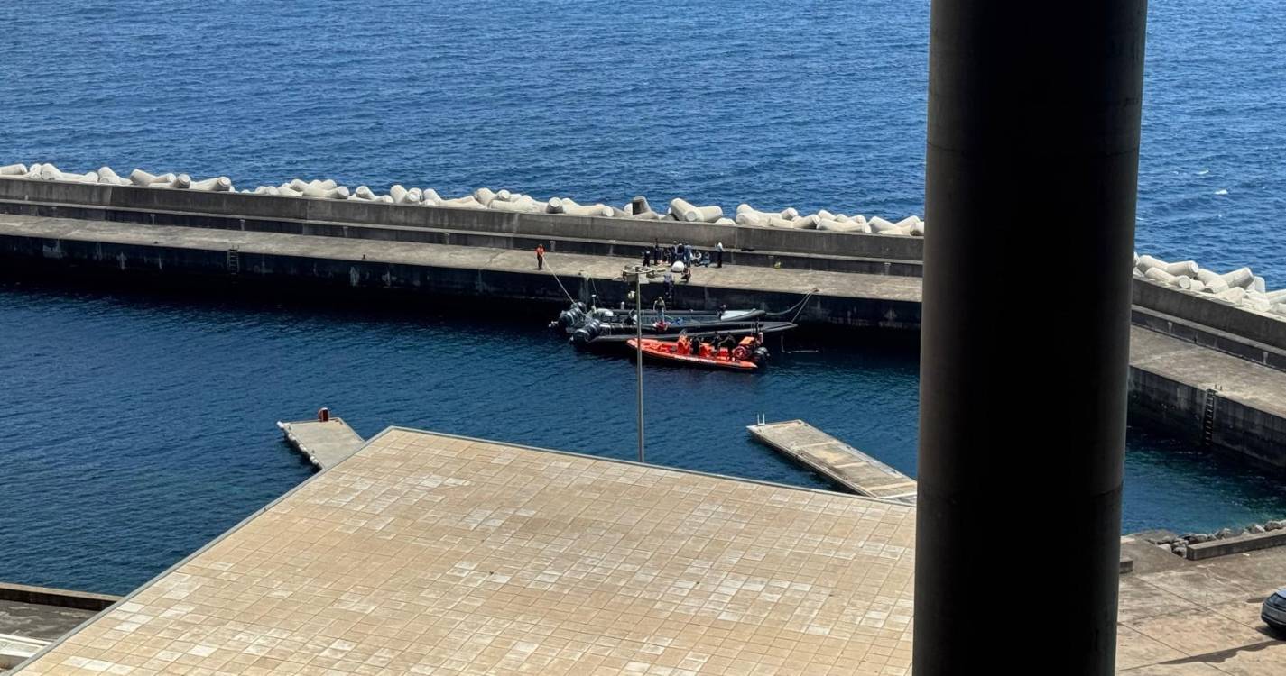 PJ detém cinco suspeitos de tráfico de droga após apreensão de lancha ao largo da Madeira