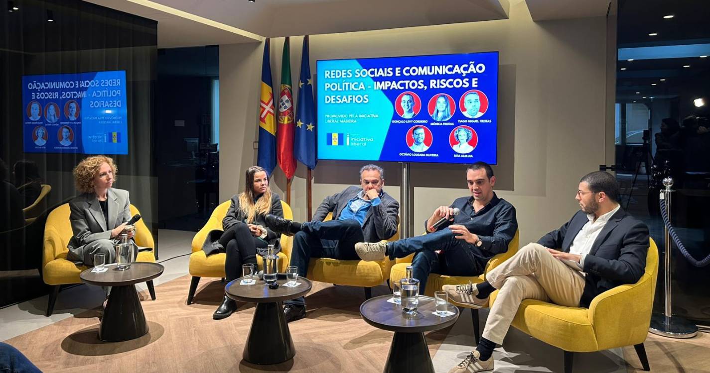 Redes sociais aproximam a política mas exigem mais responsabilidade