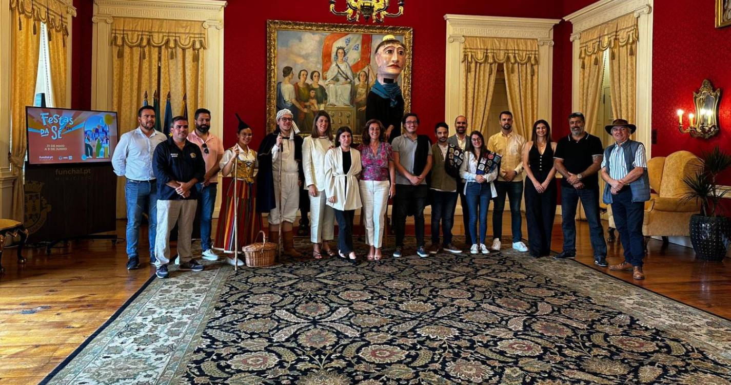 Dez dias de Festas da Sé com cerca de 200 participantes a animar as ruas