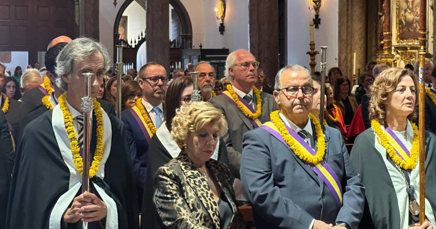 Oração das Laudes começa sem Albuquerque