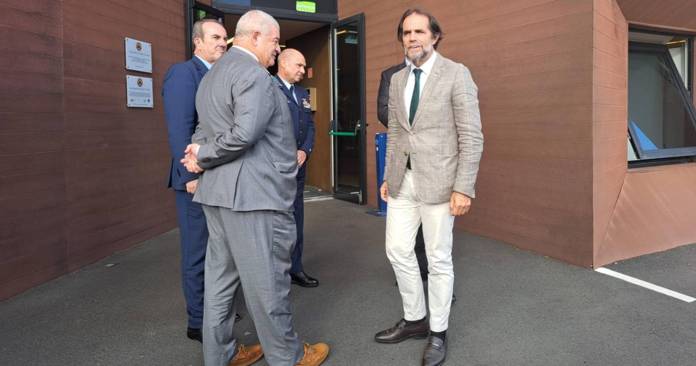 Albuquerque diz que partidos que deitarem abaixo o seu governo serão penalizados