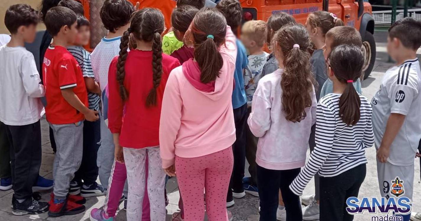 SANAS sensibilizou 400 alunos do Caniço para a época balnear