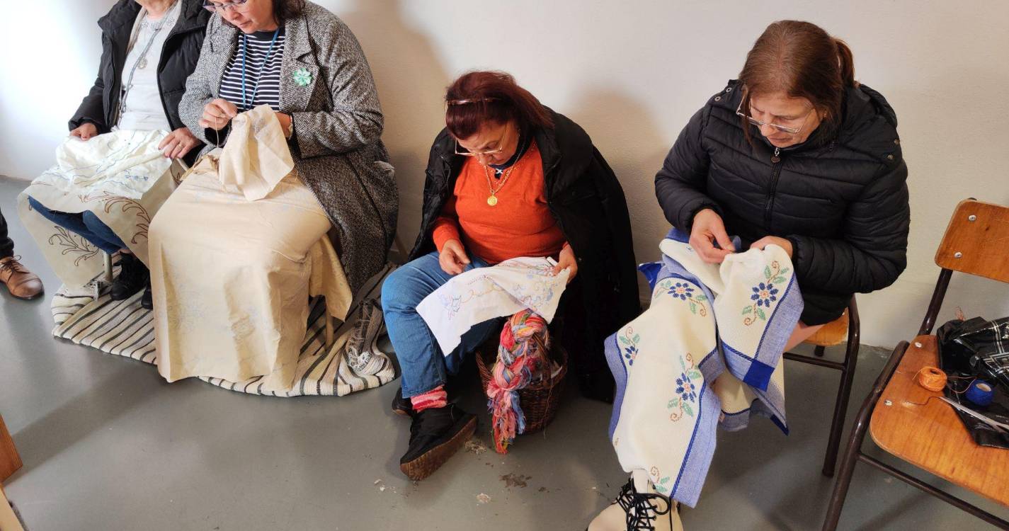 Artesãos homenageados na Ribeira Brava (com fotos)