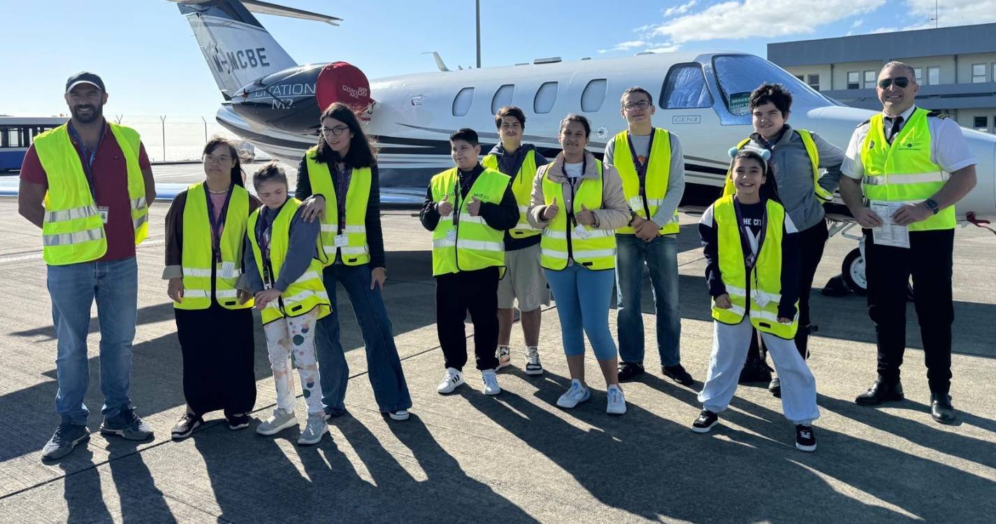 Alunos da Escola Gonçalves Zarco viveram “dia inesquecível” no Aeroporto da Madeira