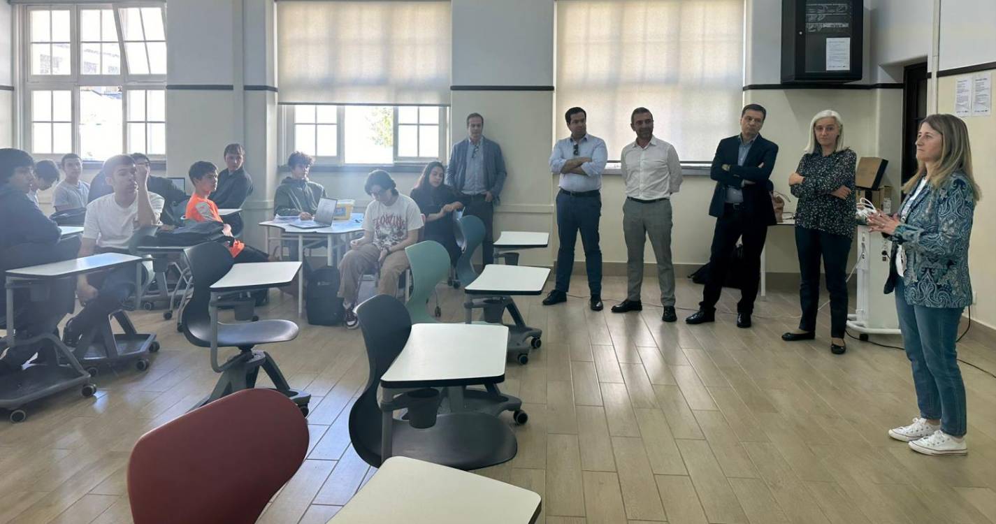 OE quer atrair jovens estudantes para as engenharias