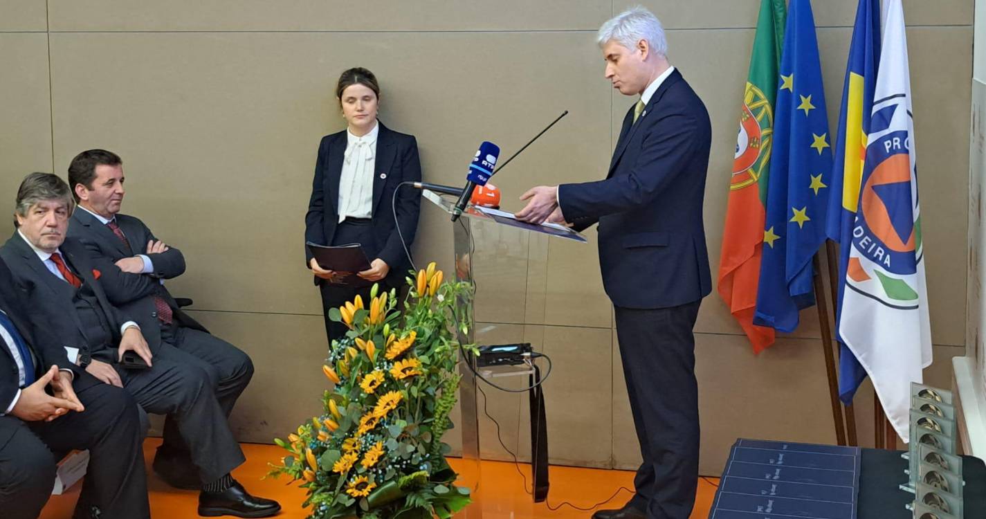 Proteção Civil vai ter espécie de triagem de Manchester no atendimento telefónico