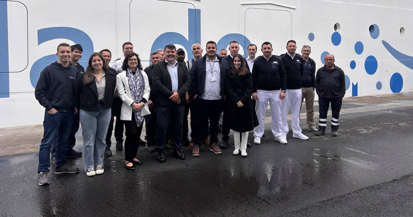 Última escala da época do AIDAcosma no Funchal assinalada com convívio