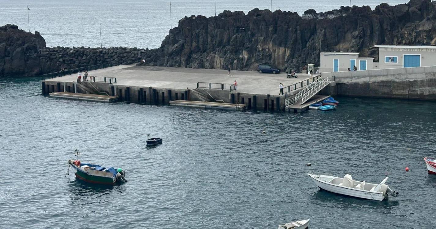 Cais e varadouro de Câmara de Lobos reabilitados
