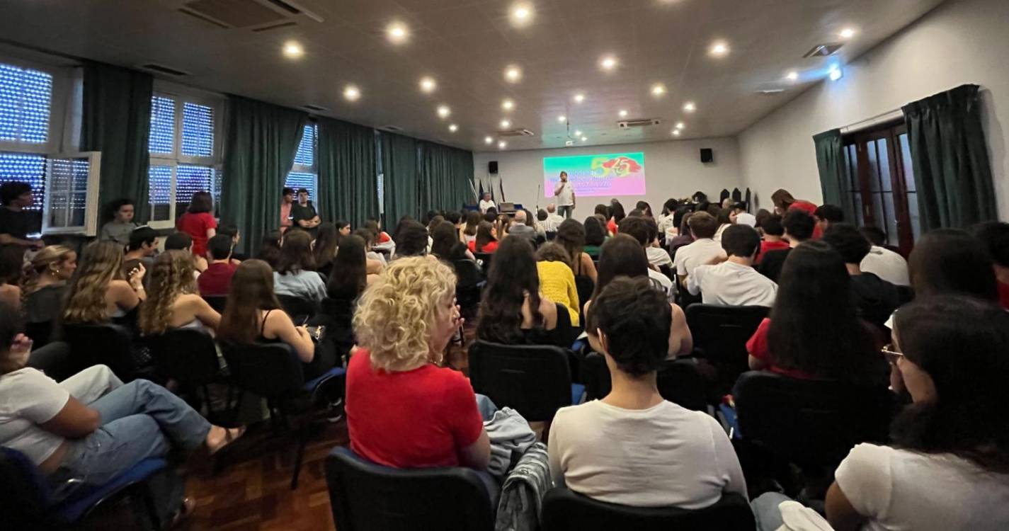 “Alertar os jovens para a importância da democracia e da nossa autonomia”