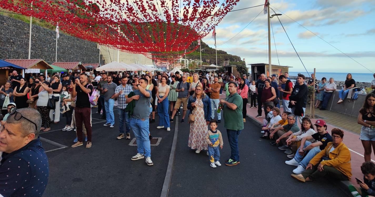 Mais uma noite animada na Festa da Cerveja, Doses e Petiscos