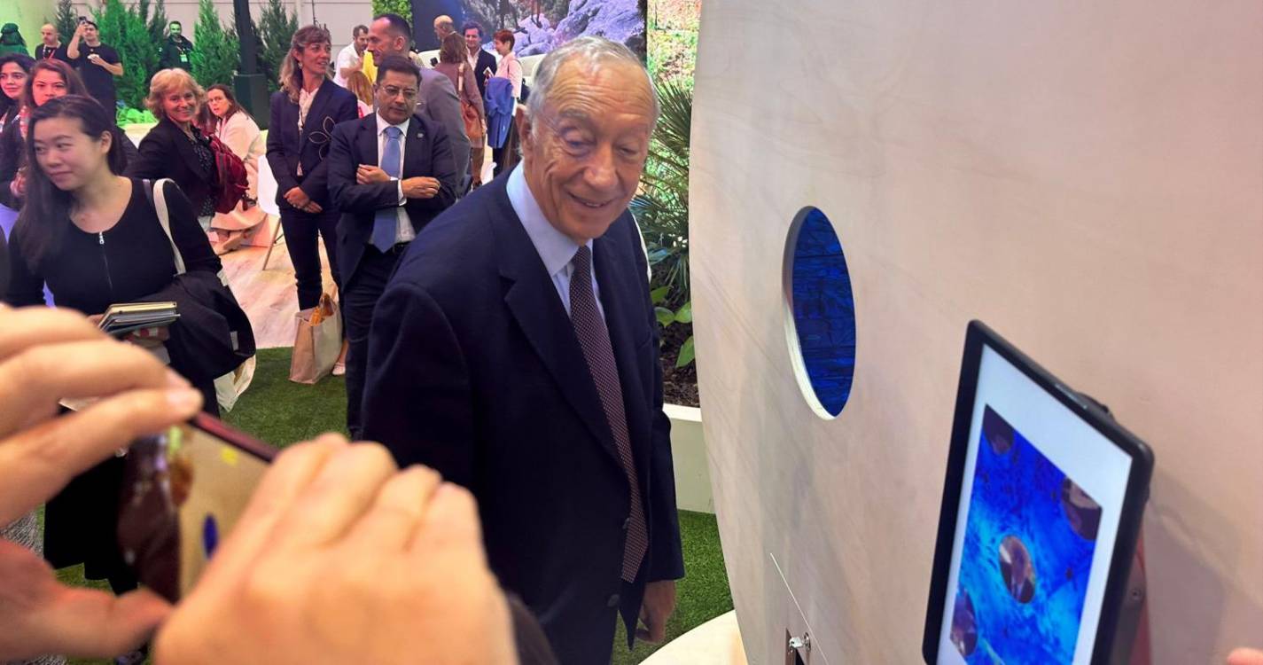 Marcelo visita stand da Madeira no segundo dia da BTL (com fotos)