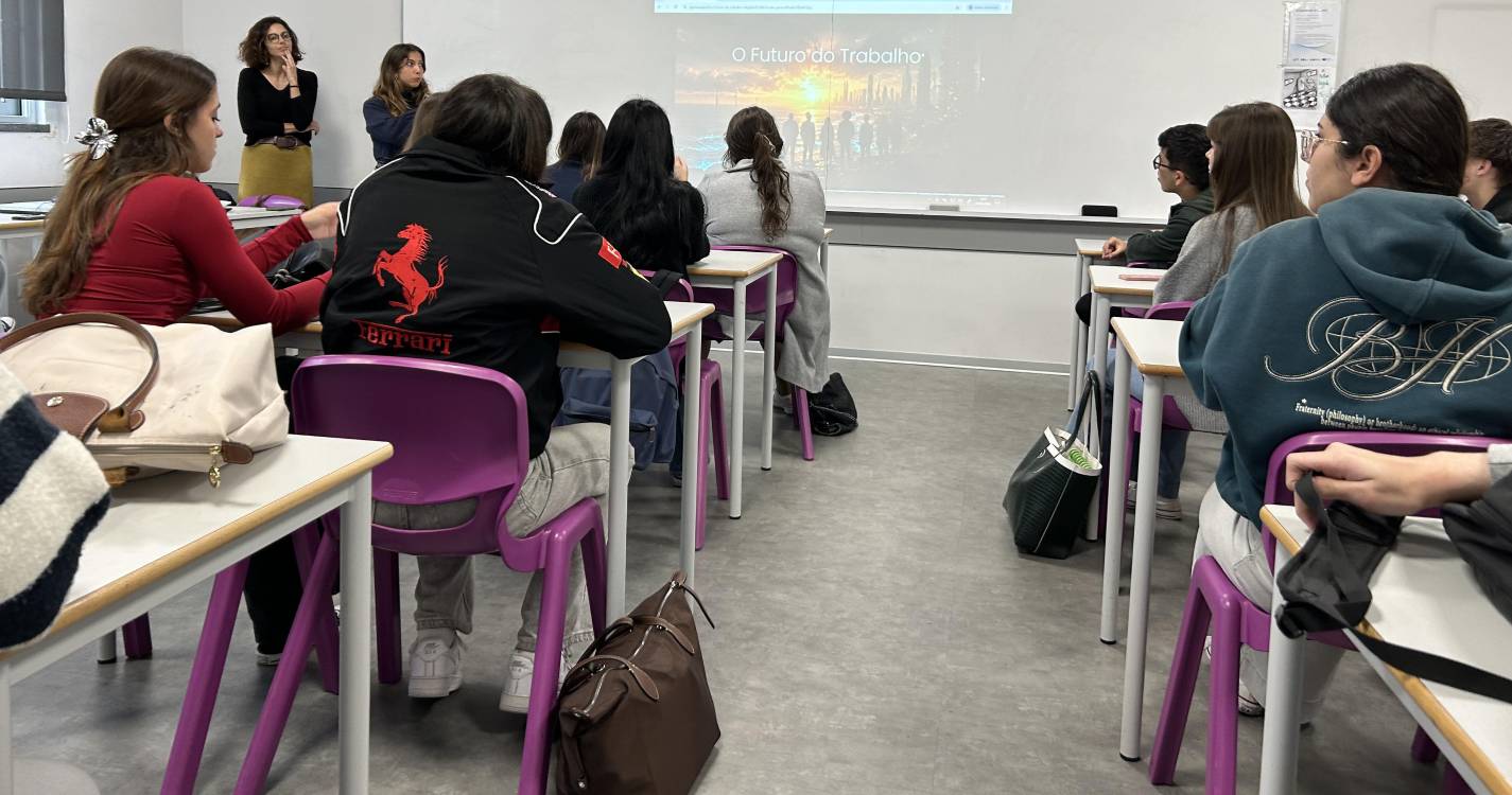 Escola Padre Manuel Álvares debate “Futuro do Trabalho”