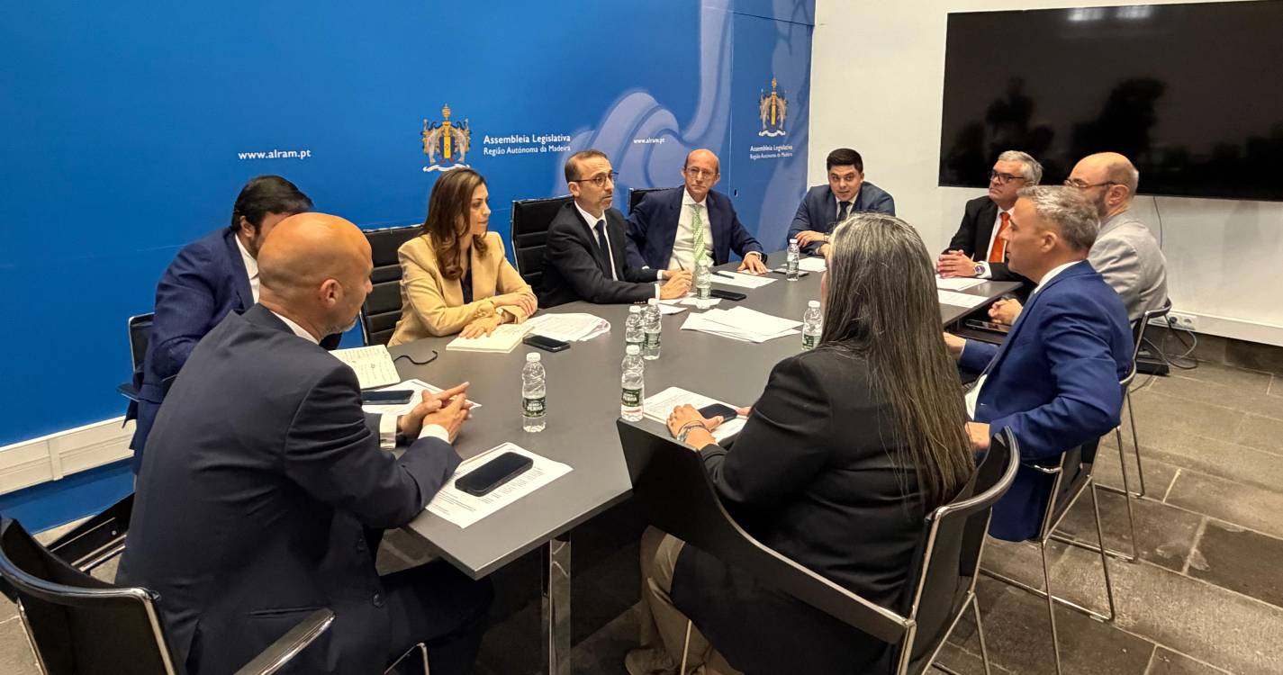 Grupos Parlamentares do PSD com “motivação reforçada” para defender interesses das Regiões