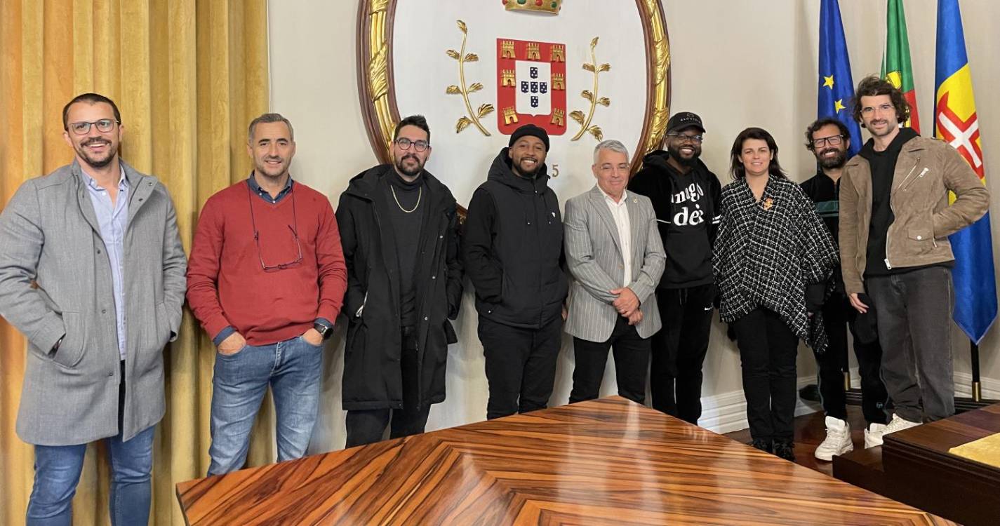 HMB atuam esta noite em Santa Cruz