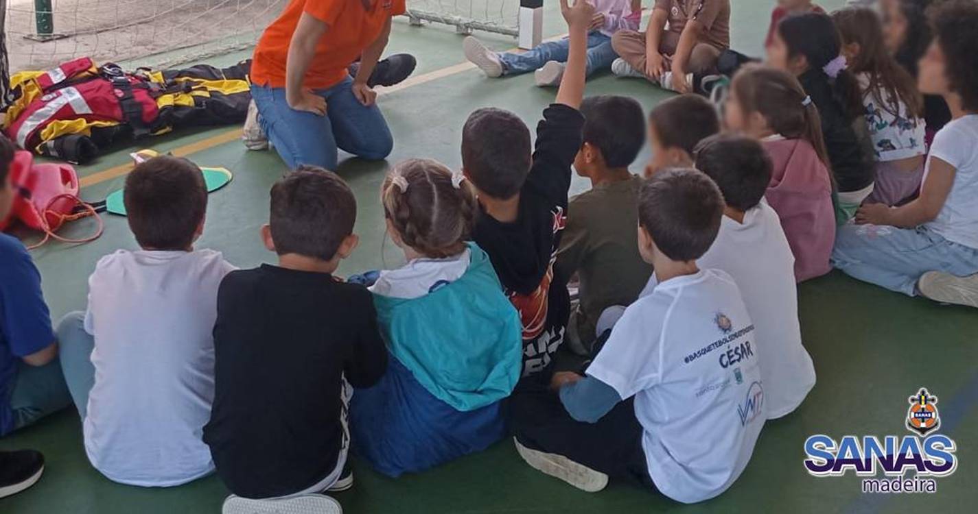 SANAS sensibilizou 400 alunos do Caniço para a época balnear
