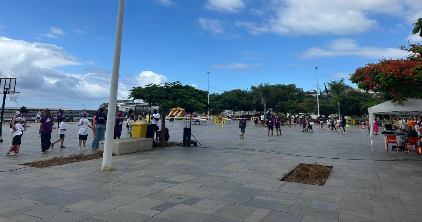 Cerca de 350 crianças participam no ‘3D Sports 4 Youth’ na Praça do Povo
