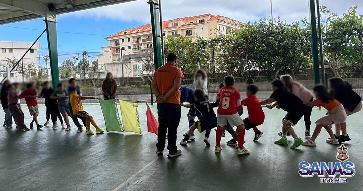 SANAS sensibilizou 400 alunos do Caniço para a época balnear