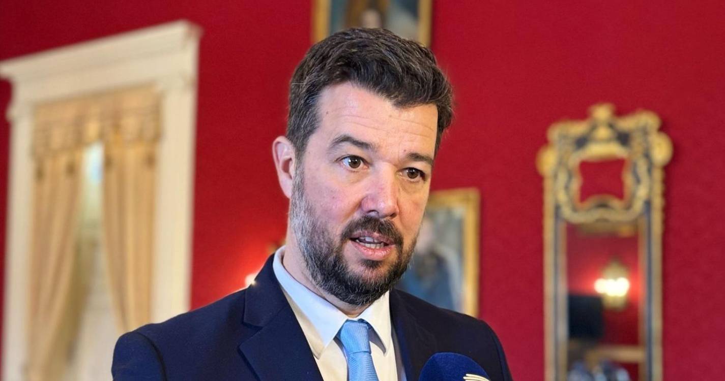 Confiança denuncia habitação a custos controlados transformada em AL