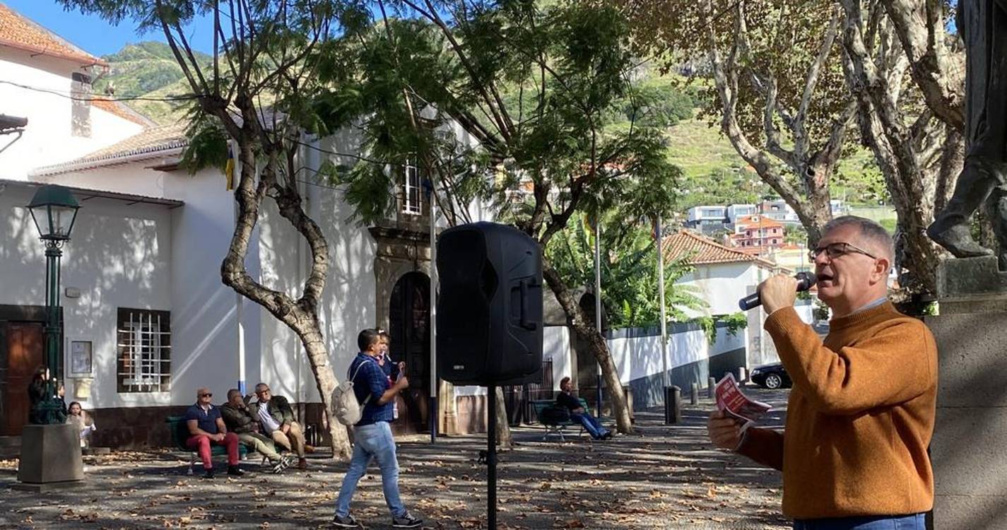 “É hora de mudar de política”, exorta CDU