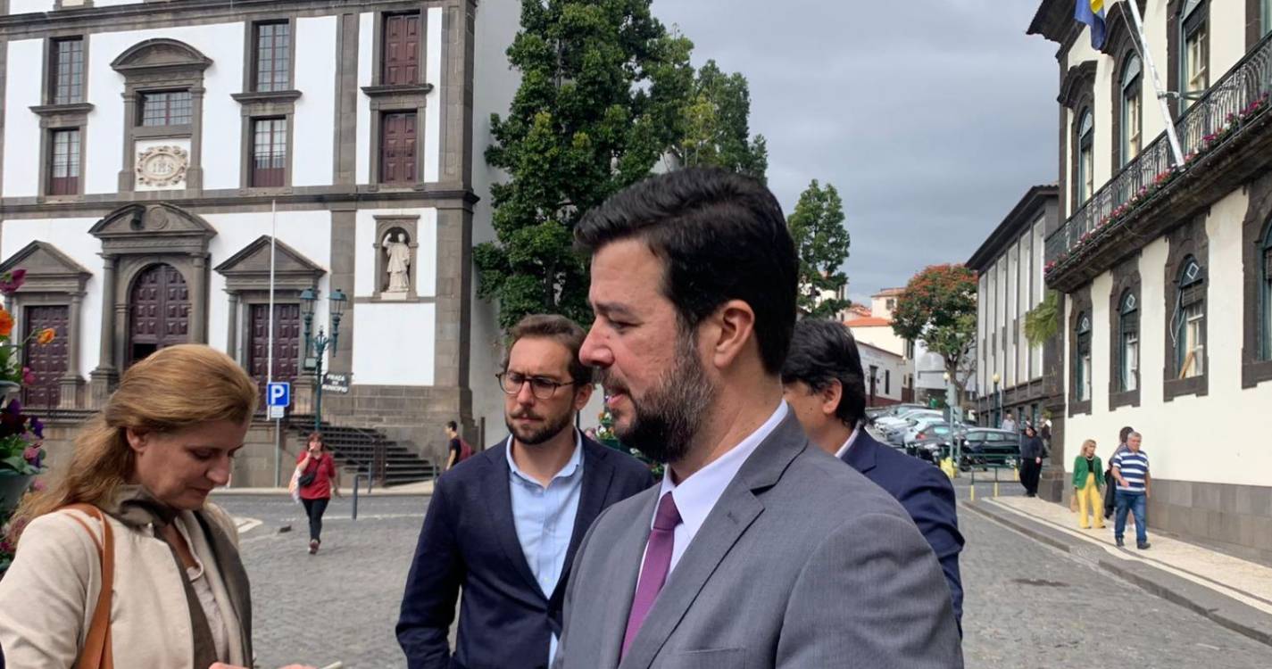 Confiança lamenta abandono do Largo da Fonte