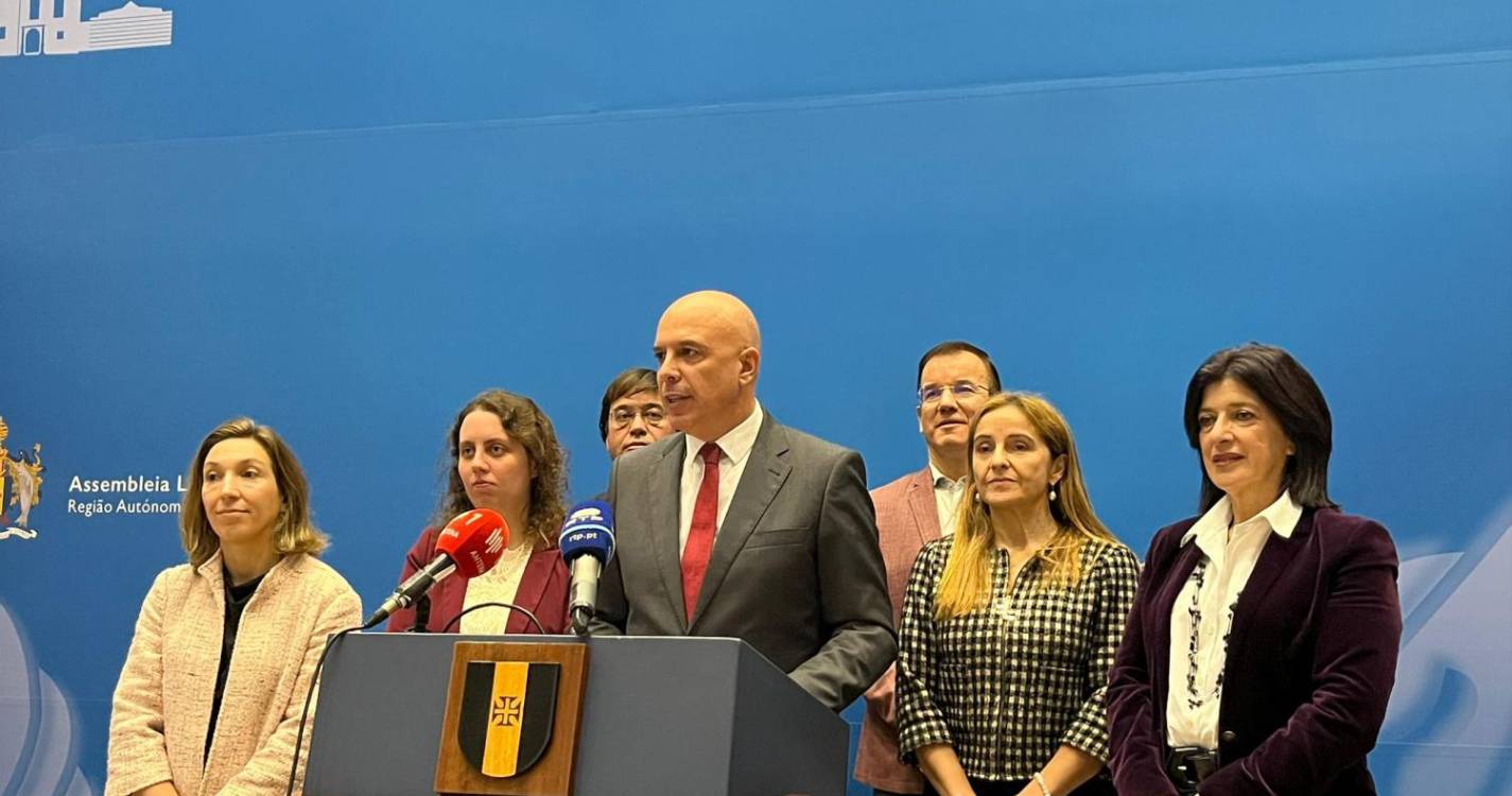 “Albuquerque mente para proveito próprio”, diz Cafôfo que esclarece que a Madeira não vai parar