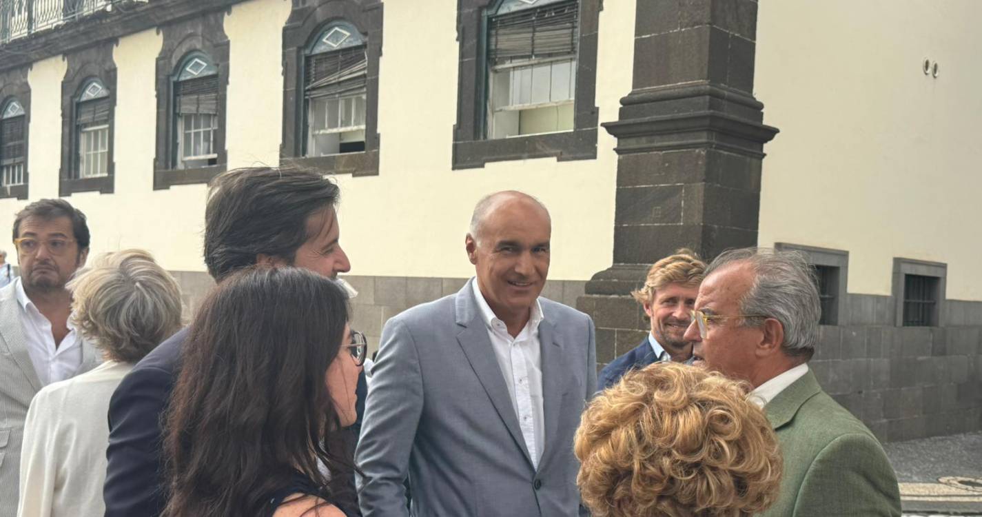 São João na Sé arrancou há momentos com muita animação no centro do Funchal (com fotos e vídeo)