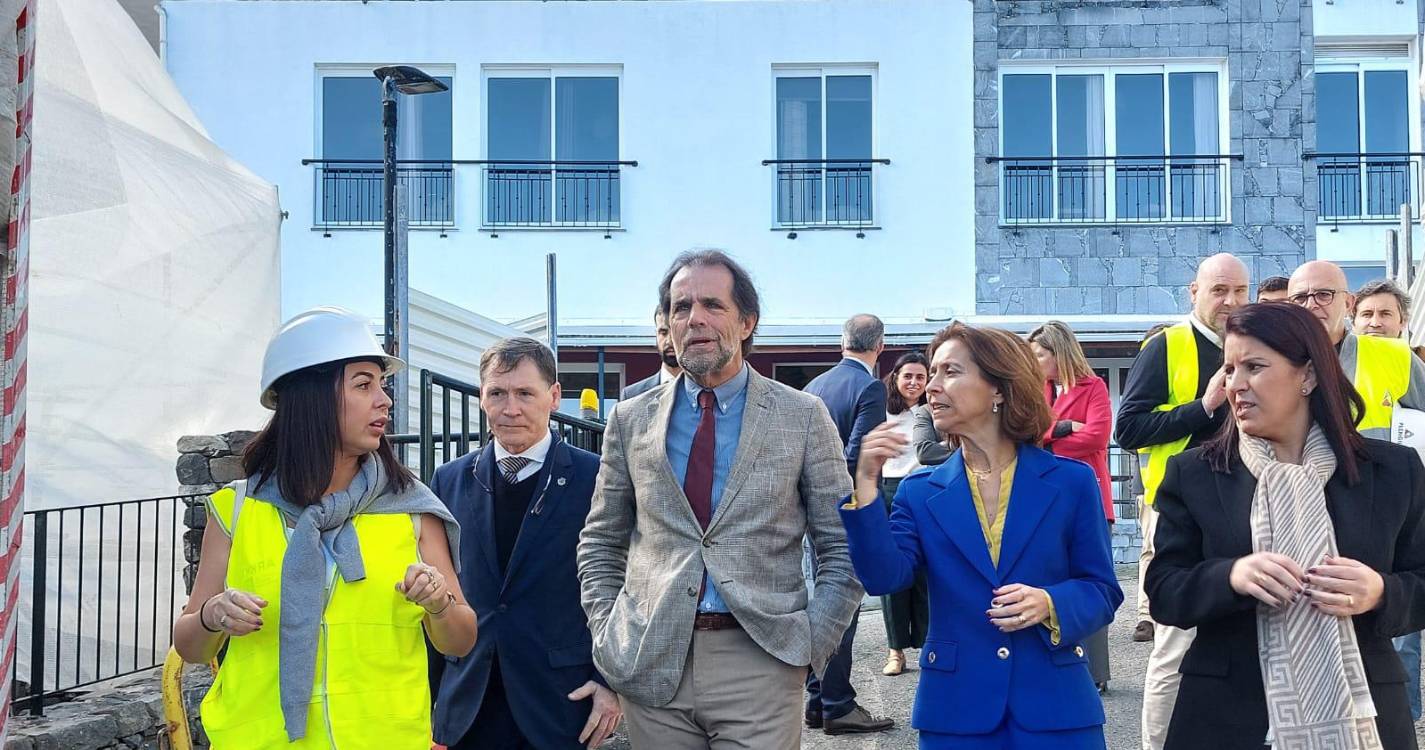 Albuquerque diz que venda do atual hospital é questão de futuro e rebate críticas