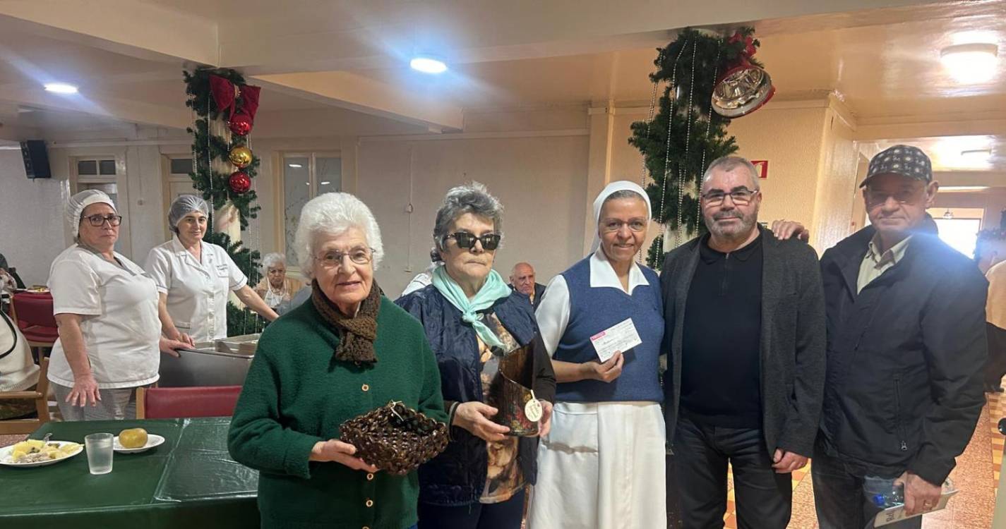 “Amigos de Peixe” em Londres fazem donativo a idosos em Gaula