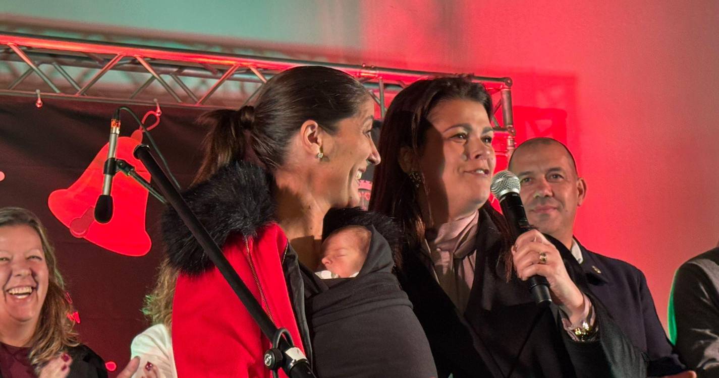 Natal: Santa Cruz já está iluminada (veja as fotografias)