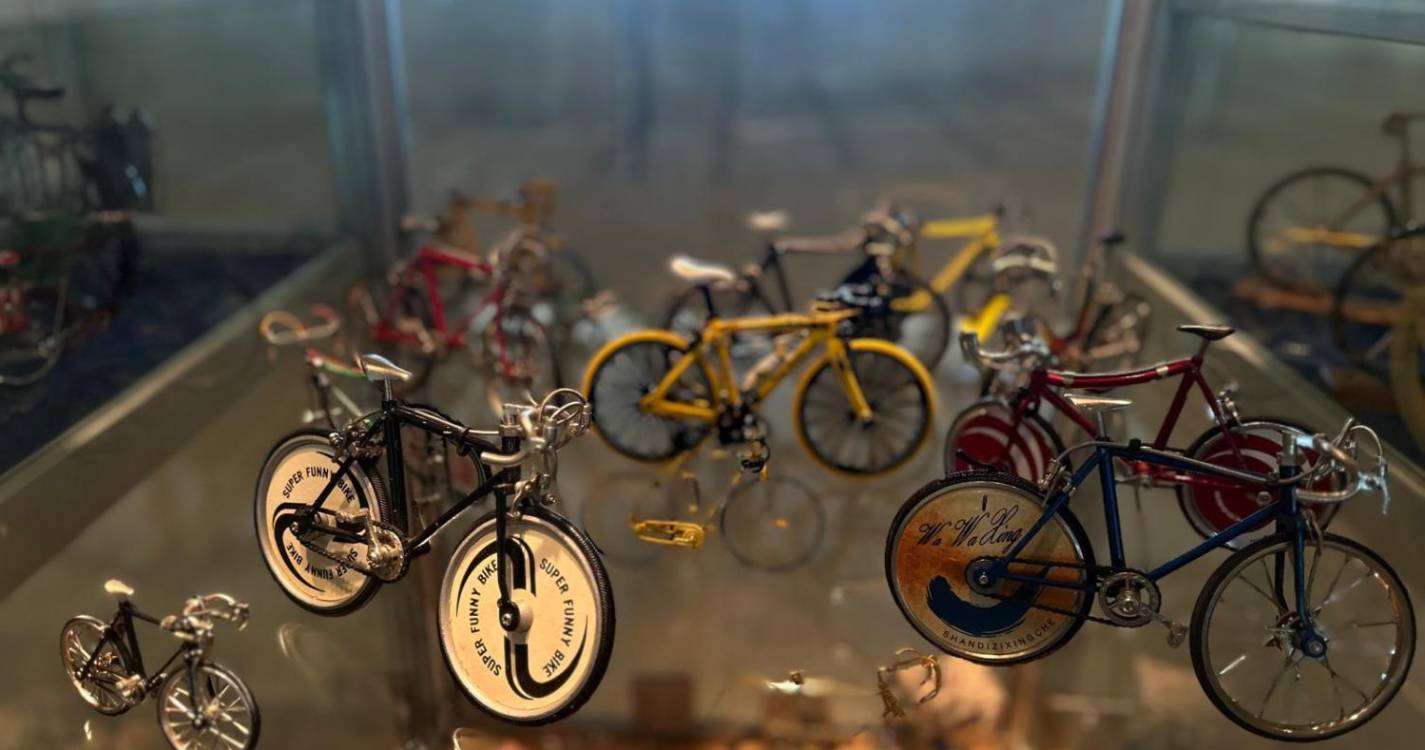 280 miniaturas de bicicletas em exposição no Meliá Madeira Mare