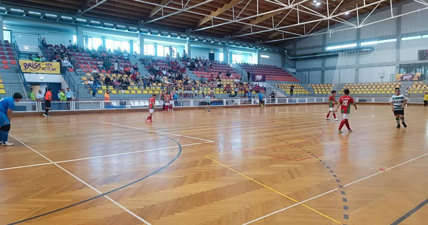 Veja as imagens do ‘Porto Santo Fut’ que prossegue este domingo