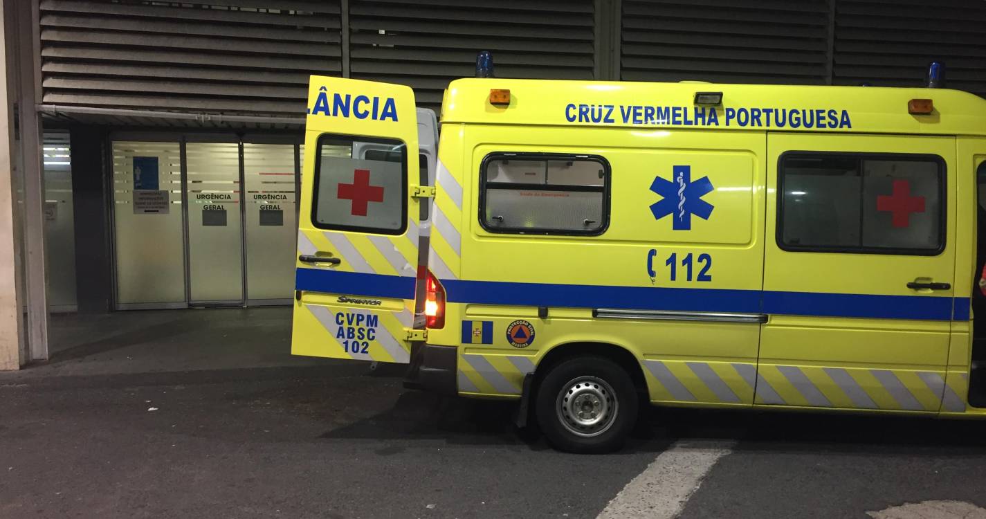 Homem hospitalizado após mal-estar súbito em paragem de autocarro