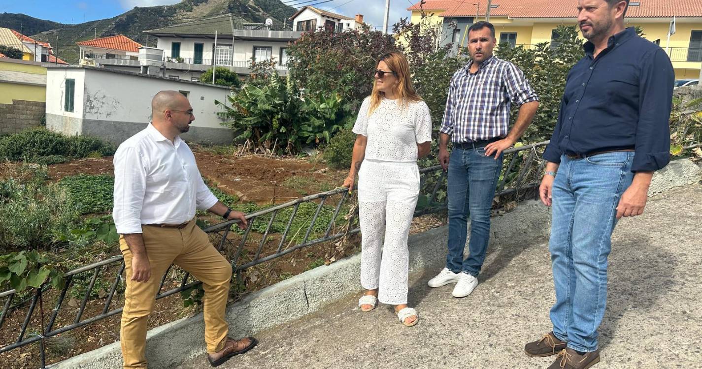 PS promete construção de parque de estacionamento no Caniçal
