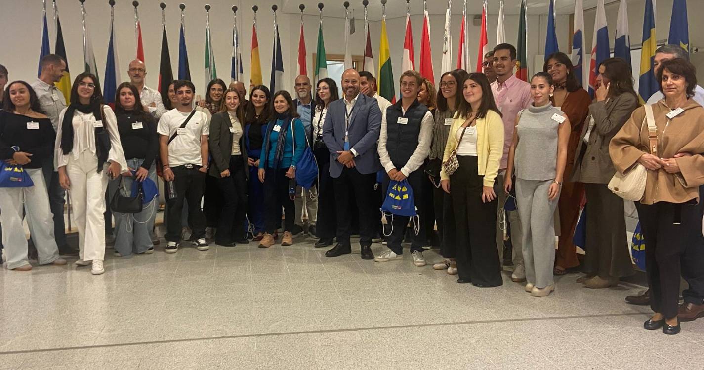 Desinformação leva jovens a Bruxelas (com fotos)