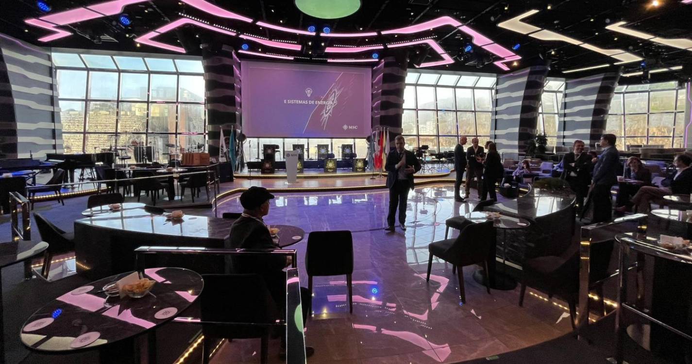 Entre a bordo do MSC Euribia (com fotos)