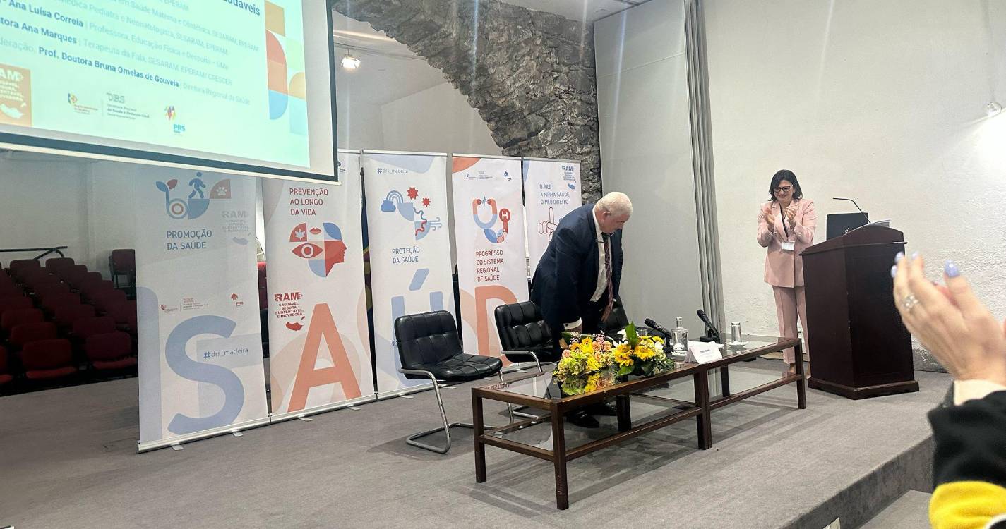 Bruna Gouveia presta homenagem emotiva a Pedro Ramos