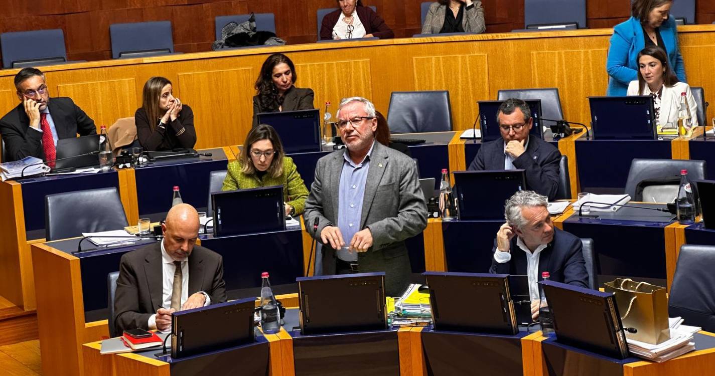 ORAM2026: JPP pergunta se dívidas ao fisco e à Segurança Social comprometem reembolso das viagens aéreas